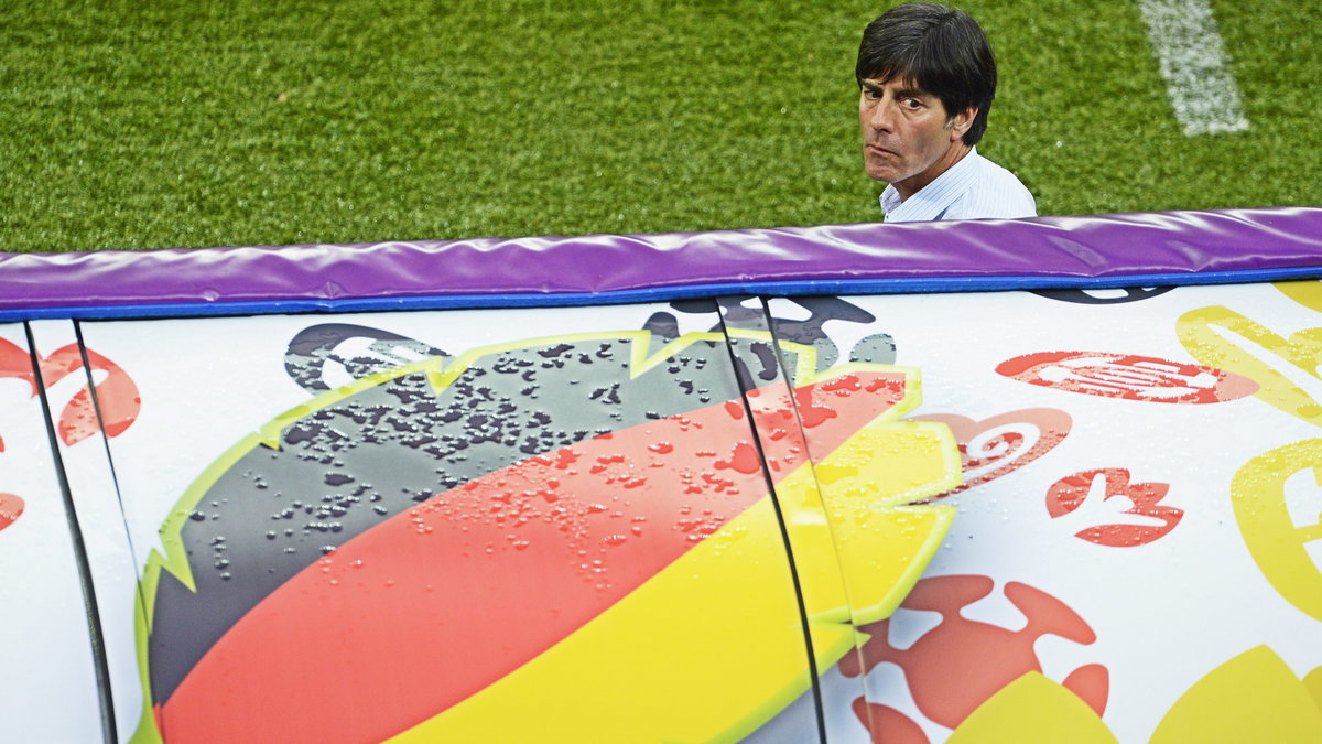 Joachim Loew wypatruje przecieku