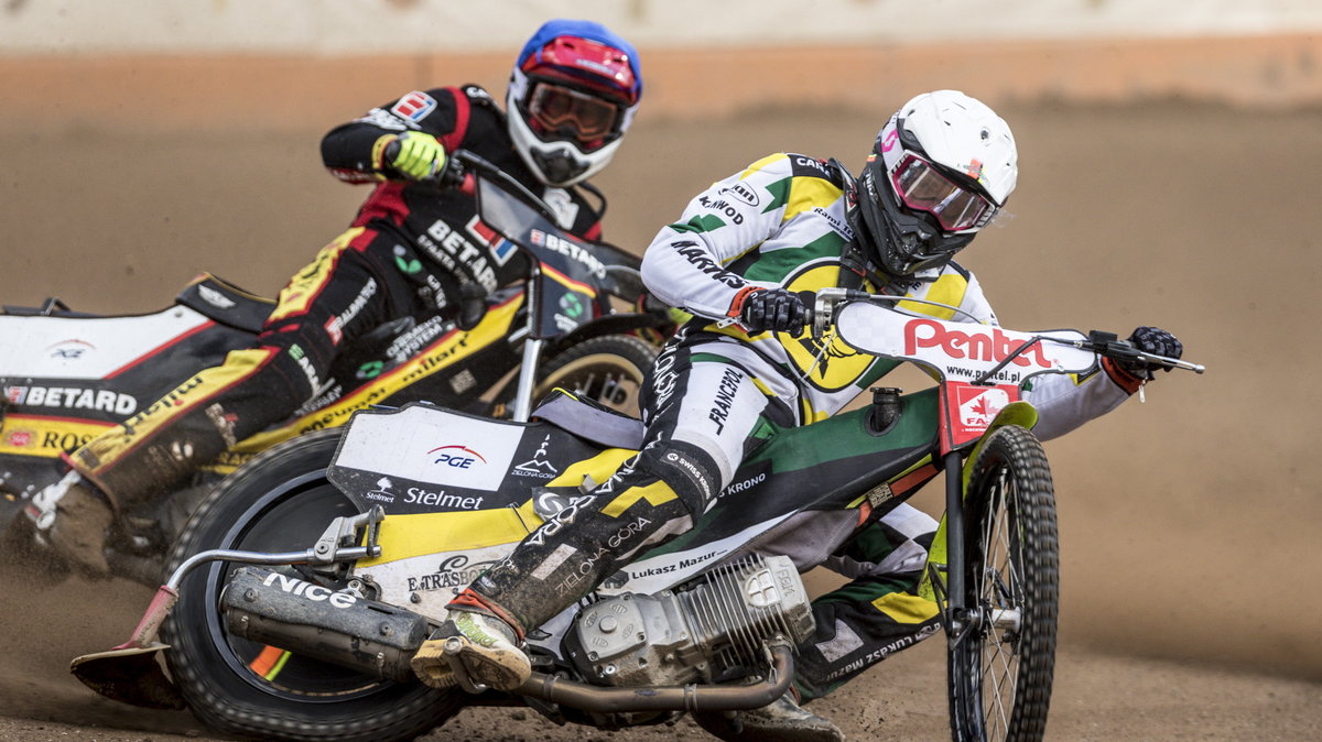 Max Fricke (niebieski kask) i Michael Jepsen Jensen