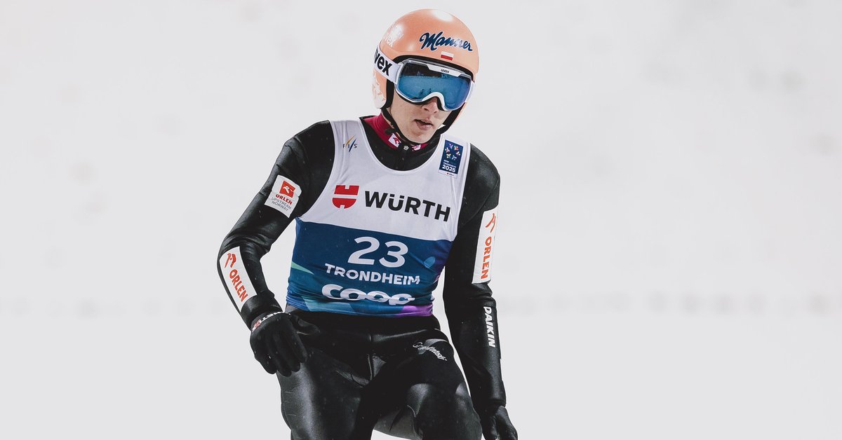 Unexpected Darkness During Polish Jumpers' Training at Ski Jumping Championships