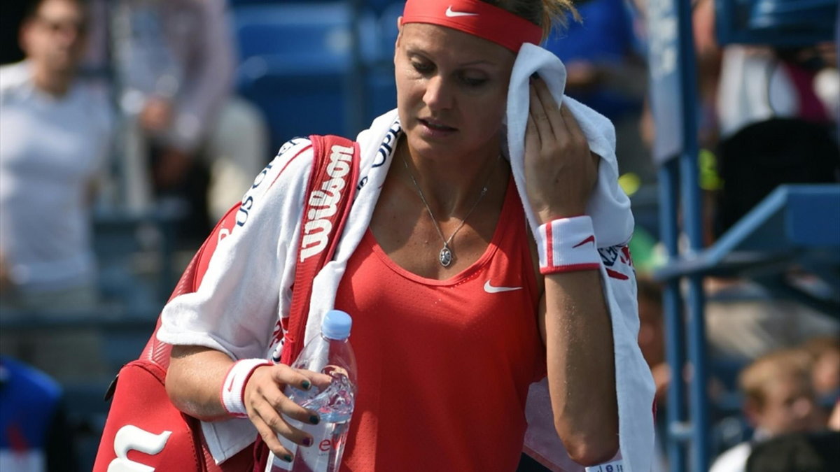 Bolesny powrót do tenisa Lucie Safarovej