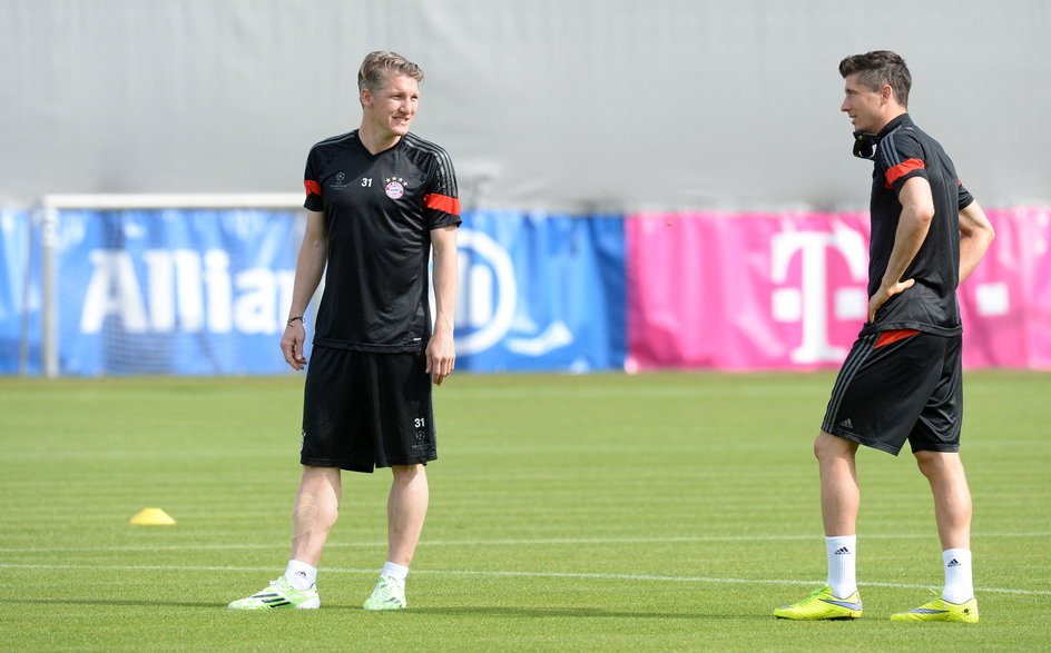 Bastian Schweinsteiger i Robert Lewandowski na treningu przed meczem Bayernu Monachium