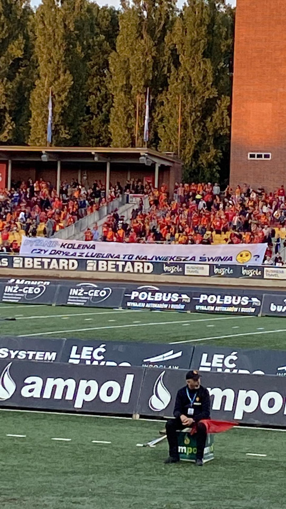 Obraźliwy baner na trybunach Stadionu Olimpijskiego