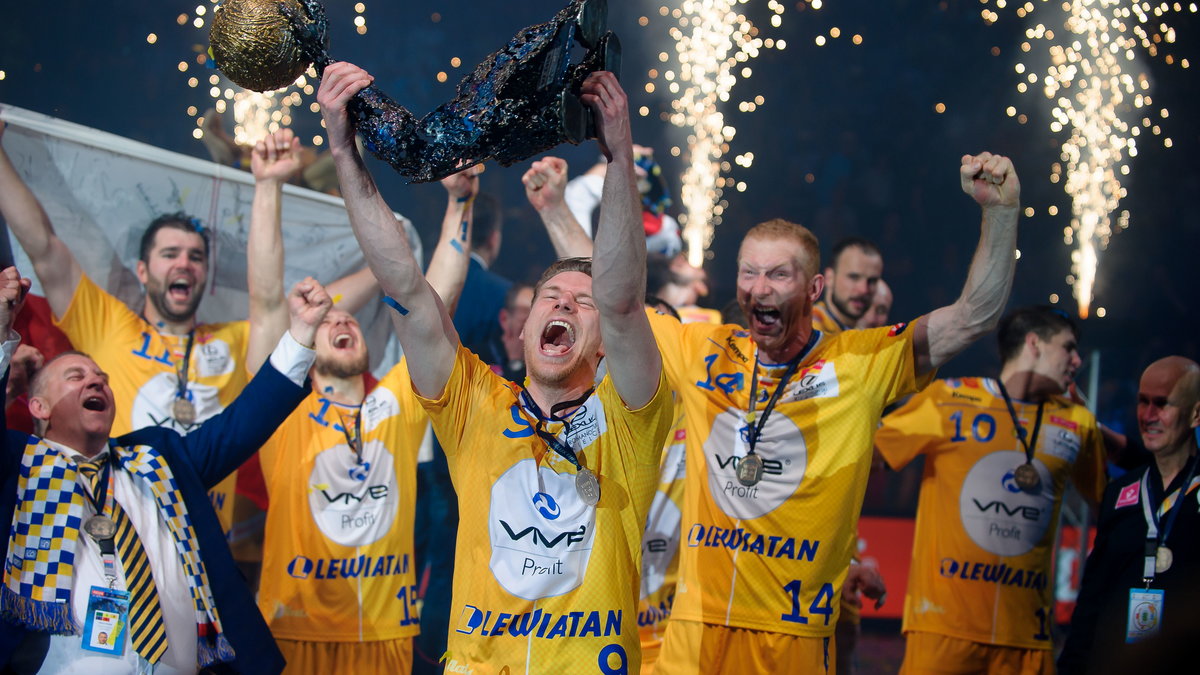 Vive Kielce po triumfie w Lidze Mistrzów w 2016 r.