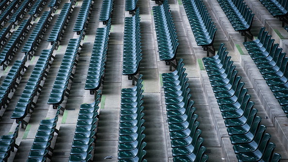 Pandemia opanowała stadiony