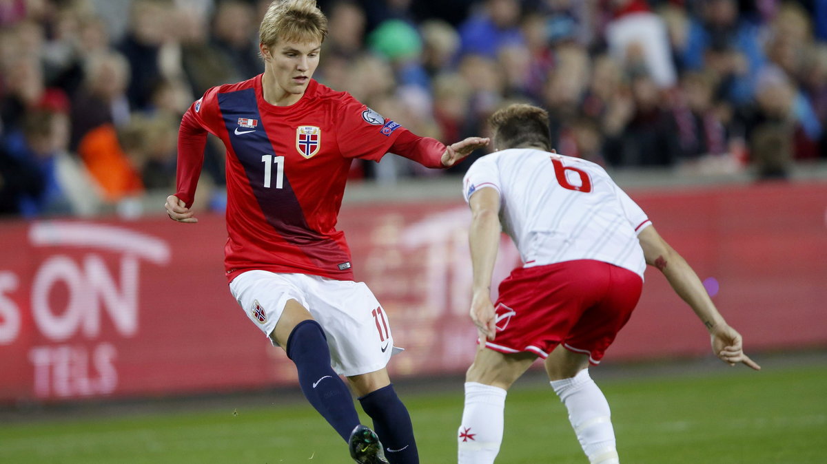 Martin Odegaard (L)