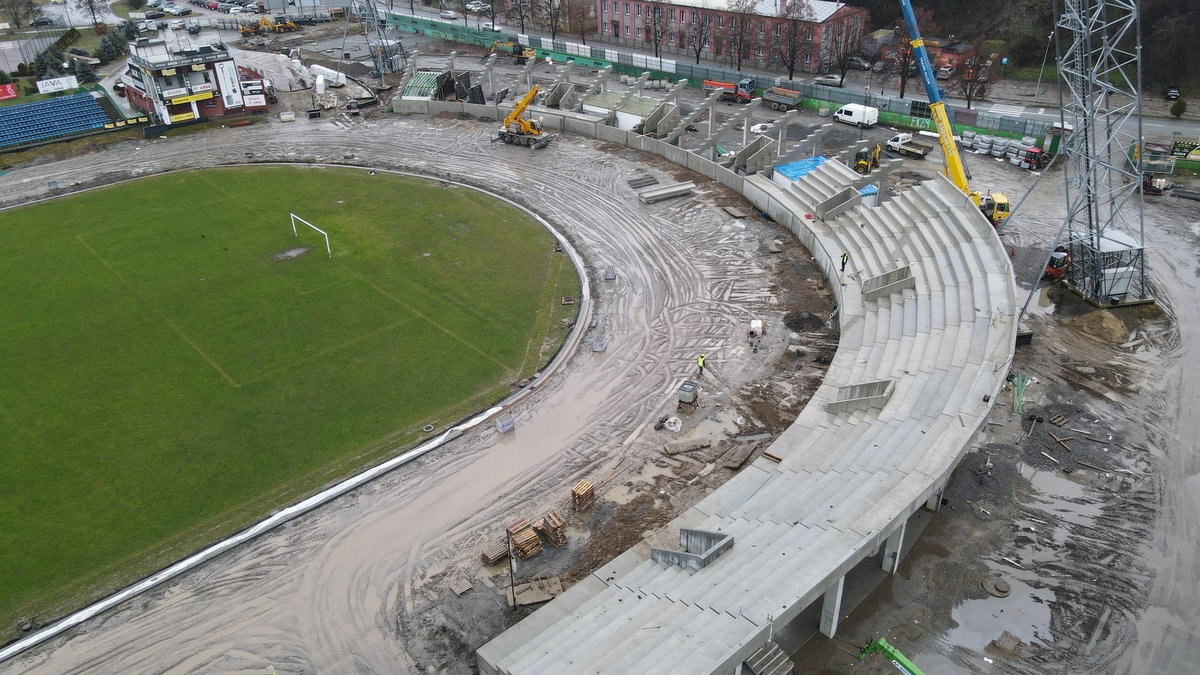 Czy Cellfast Wilki Krosno zdążą na inaugurację PGE Ekstraligi na własnym torze?