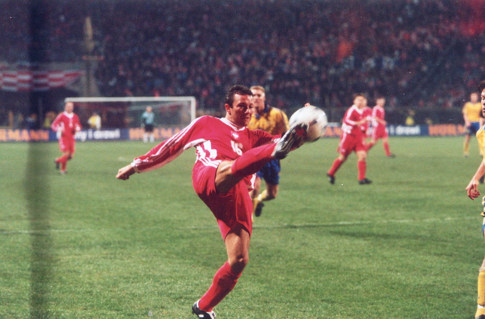 Wojciech Kowalczyk z meczu ze Szwecją w 1999 r