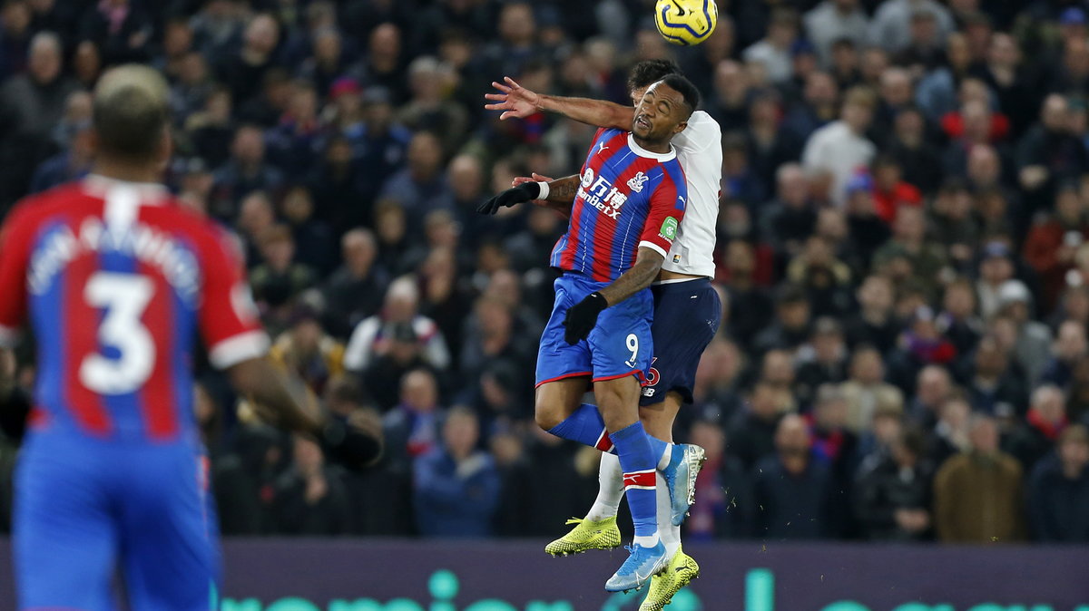 Jordan Ayew (Crystal Palace) i Dejan Lovren (Liverpool FC)