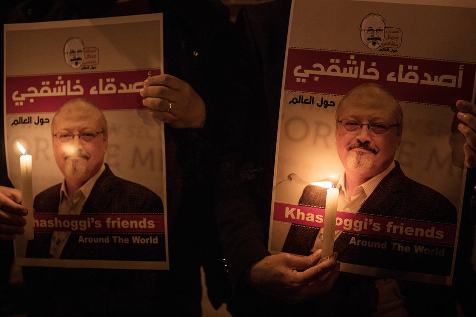 Czuwanie zorganizowane ku pamięci Jamala Khashoggiego przed konsulatem Arabii Saudyjskiej w Stambule