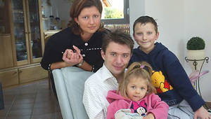 Beata i Krzysztof Nowak z dziećmi