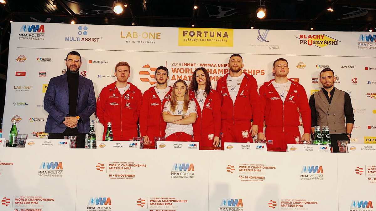 Martin Lewandowski i kadra Polski na mistrzostwa świata amatorów w MMA