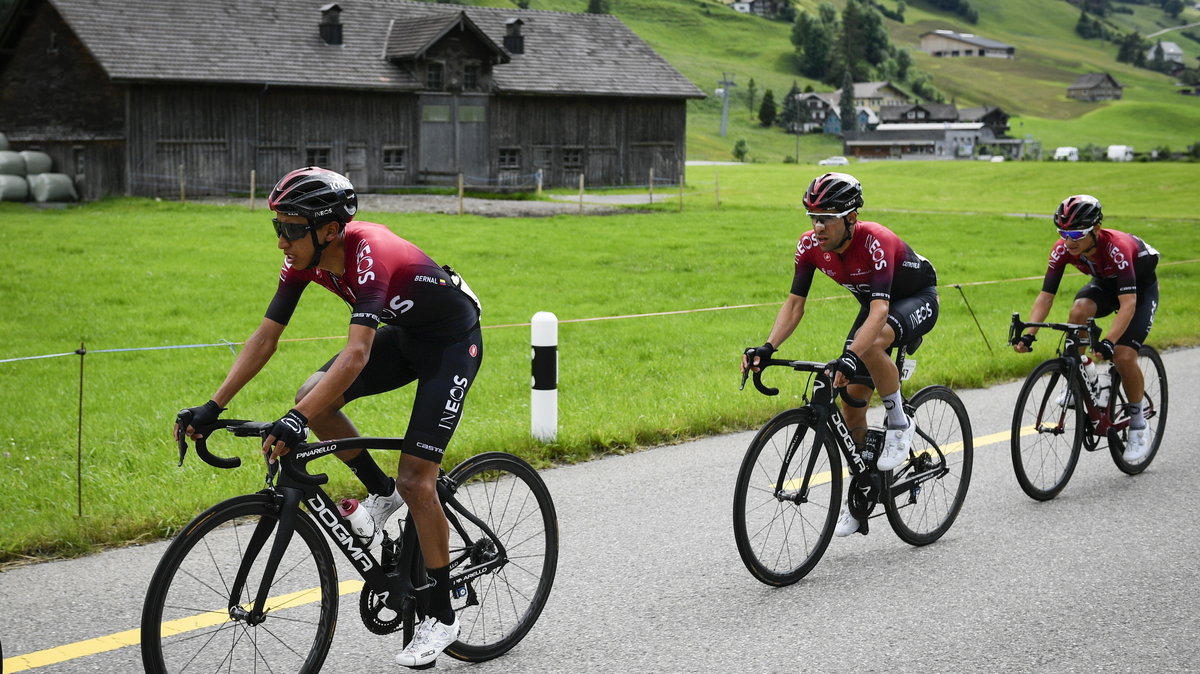 Egan Bernal (z lewej)