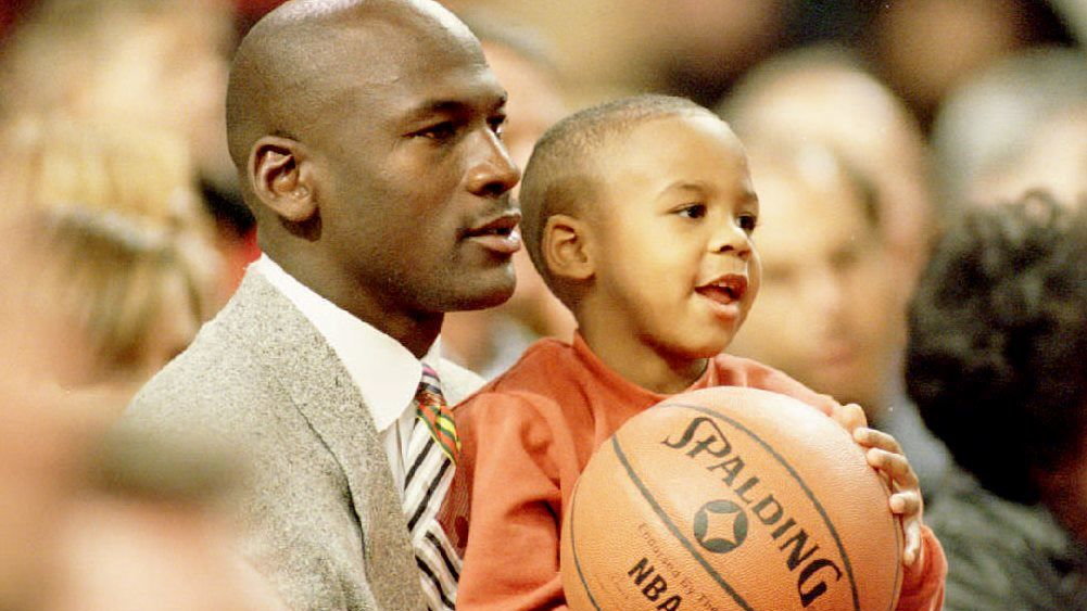 Michael Jordan i jego syn, Marcus, w listopadzie 1993