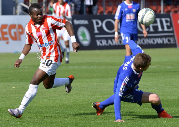 PIŁKA NOŻNA EKSTRAKLASA CRACOVIA PIAST GLIWICE (Saidi Ntibazonkiza Mateusz Matras )