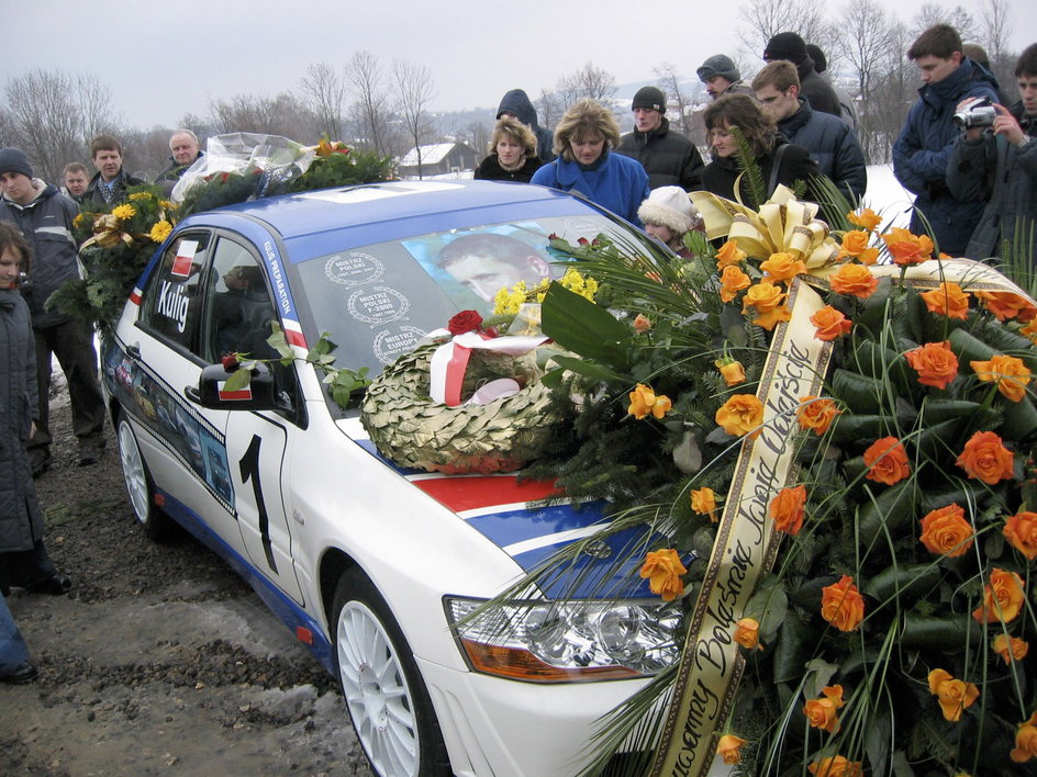 Pogrzeb Janusza Kuliga odbył się 18 lutego 2004 roku w jego rodzinnym Łapanowie.