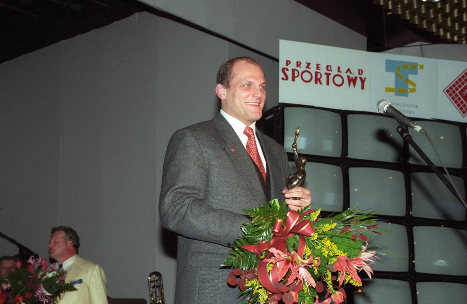 W Plebiscycie „Przeglądu Sportowego” za rok 1994 (został wtedy mistrzem świata i Europy) Andrzej Wroński został uznany najlepszym sportowcem Polski. W 1988 zajął drugie miejsce, a w 1996 trzecie.