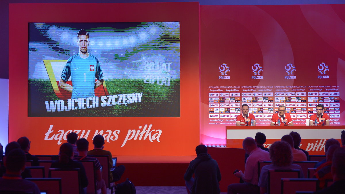 Wojciech Szczęsny podczas ogłaszania kadry na Euro 2016