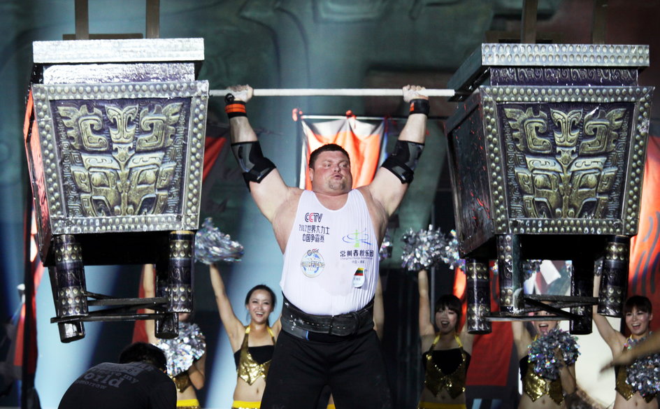 Zydrunas Savickas na zawodach Ligi Mistrzów Strongman w Changzhou w 2012 r.