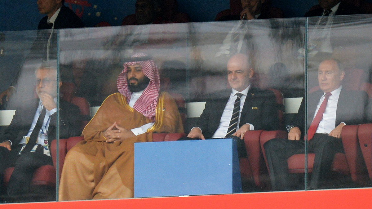  Salman Bin Ibrahim Al-Khalifa, Mohammad bin Salman, Gianni Infantino, Władimir Putin 