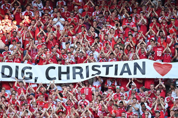 Euro 2020. Tak kibice wsparli Christiana Eriksena