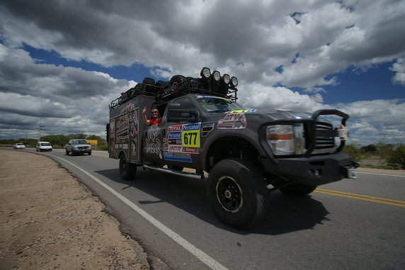 Rafał Sonik Dakar 2010 (fot. Jacek Bonecki, ATV Polska)