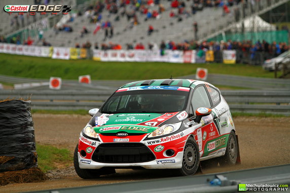 Castrol Edge Trophy