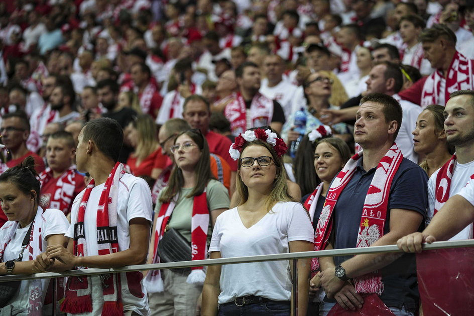 Miny kibiców podczas meczu z Wyspami Owczymi mówią wszystko...