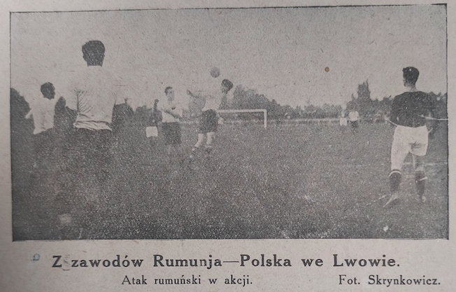 Fragment spotkania Polska – Rumunia we Lwowie.