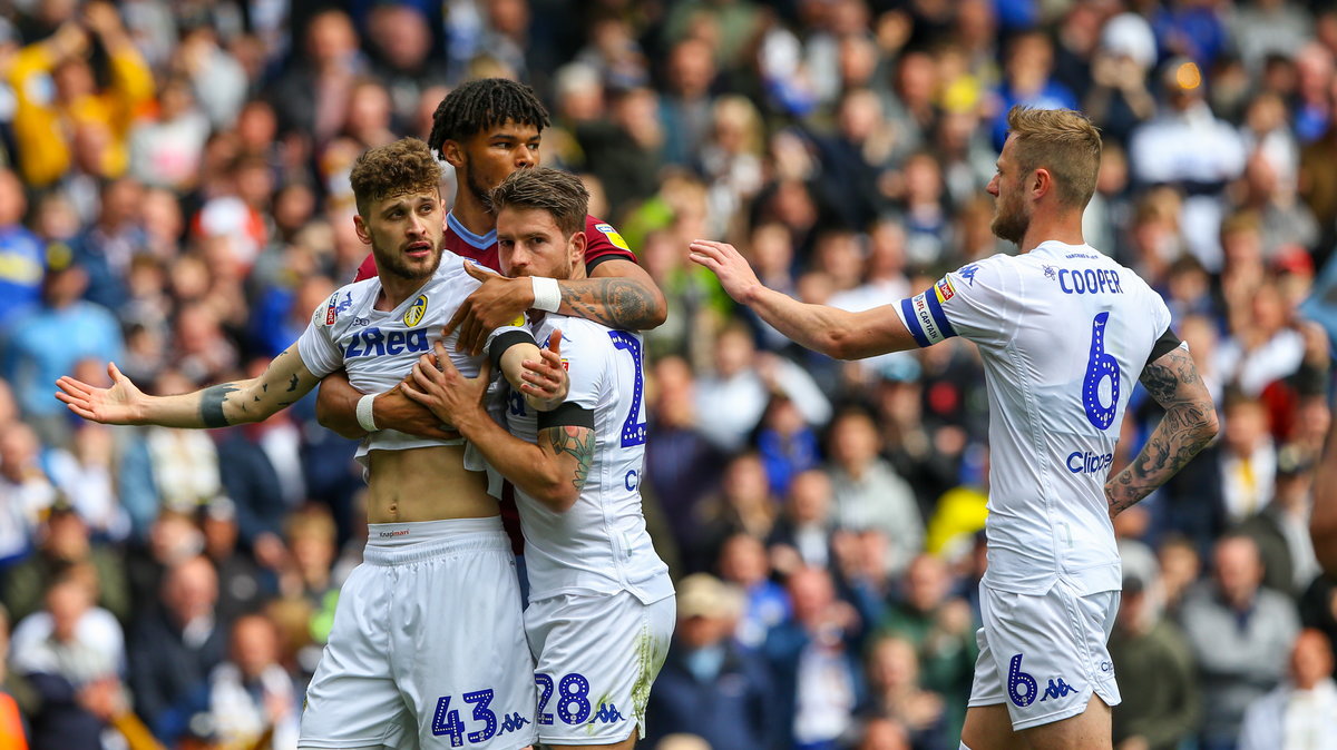 Leeds United - Aston Villa