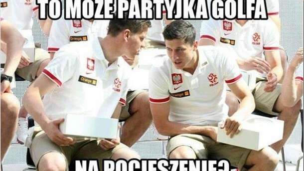 Lewandowski lepszy od Szczęsnego