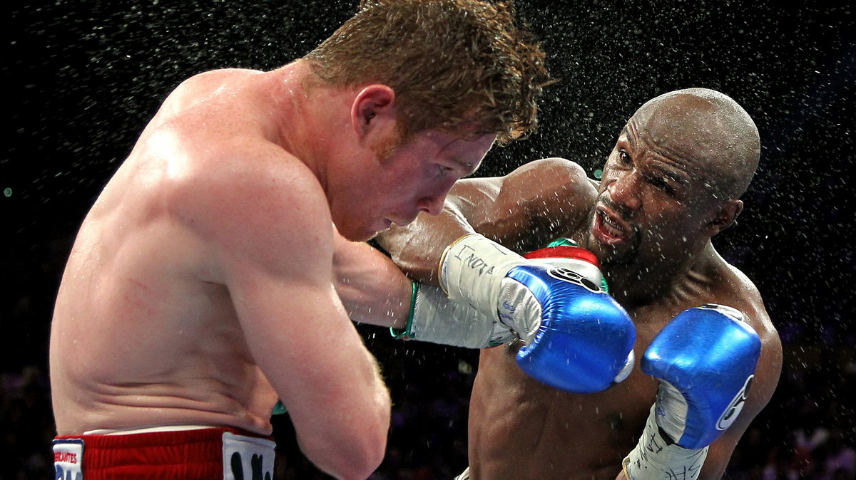 Floyd Mayweather Jr. - Canelo Alvarez