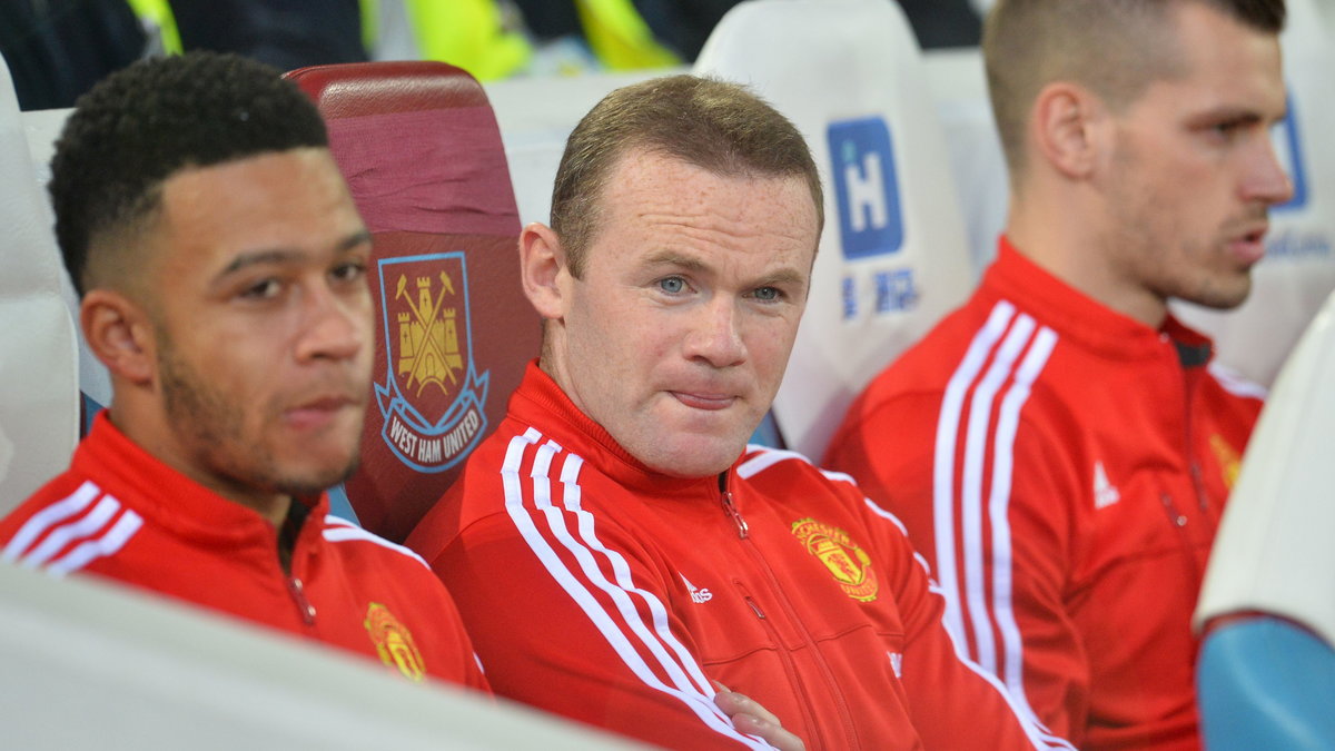 Wayne Rooney (C) 