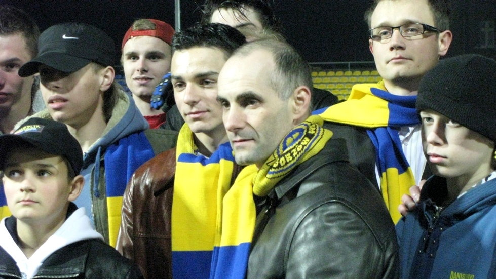 Tomasz Gollob i... Bartosz Zmarzlik (z lewej) w 2008 roku w Gorzowie