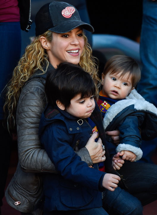 Shakira z synami Sashą (z prawej) i Milanem