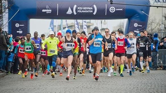 W premierowej edycji Gdynia Półmaratonu wystartowało 4 tysiące osób 