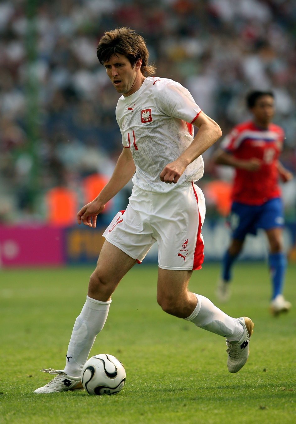 Grzegorz Rasiak podczas meczu Kostaryka - Polska na MŚ 2006