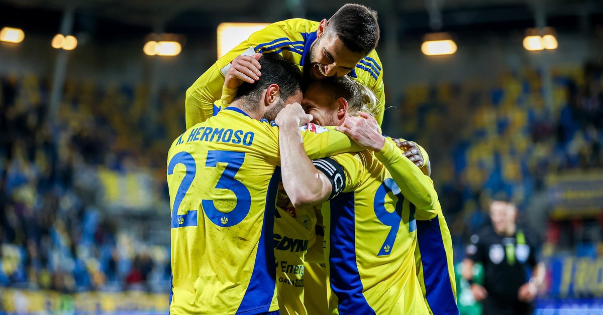 Arka o krok od awansu! Idealna okazja [WYNIK NA ŻYWO]