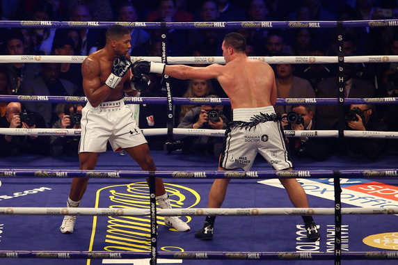 epa06639715 - BRITAIN BOXING (Anthony Joshua vs Joseph Parker - Cardiff)