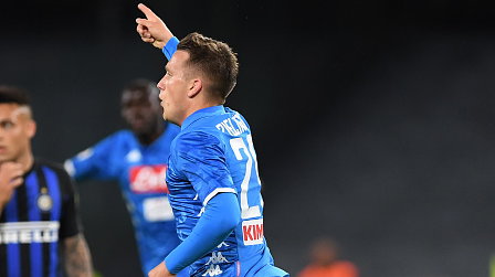 Piotr Zieliński dał prowadzenie Napoli w ostatnim bezpośrednim starciu z Interem (4:1)