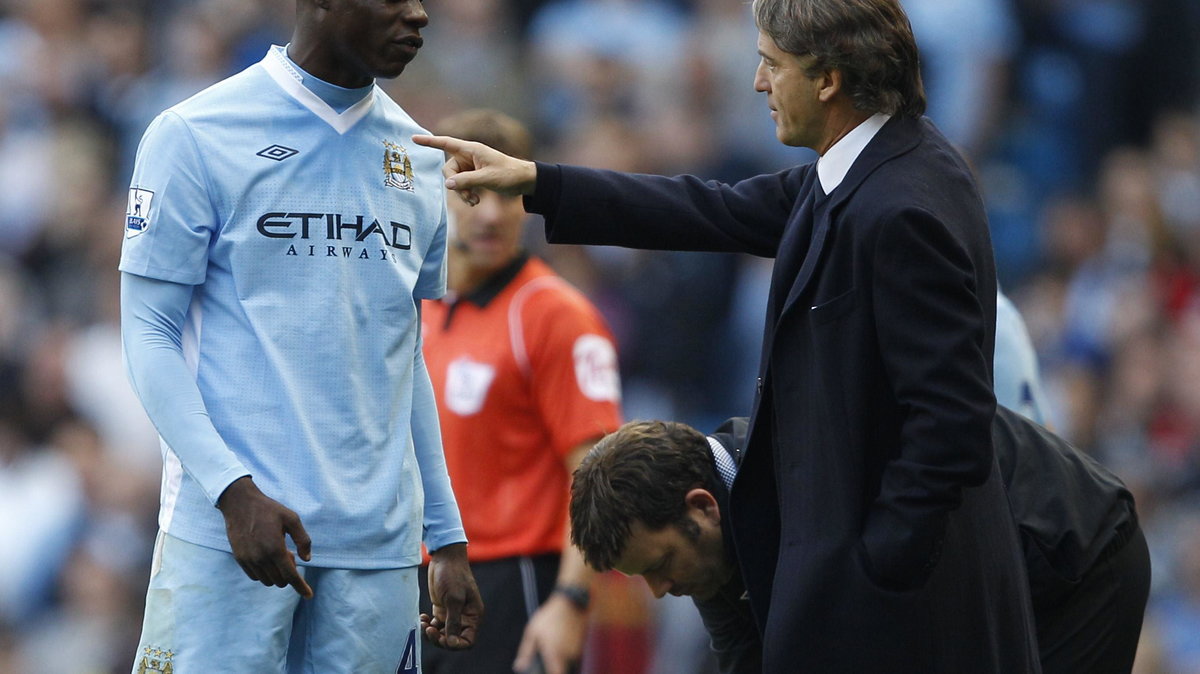 Roberto Mancini i Mario Balotelli (z lewej)