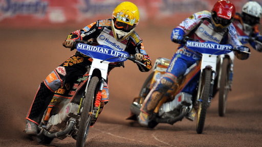 Scott Nicholls (L)