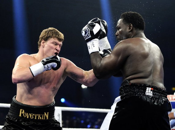 BOX-WBA-RUS-USA-HEAVY-RAHMAN-POVETKIN