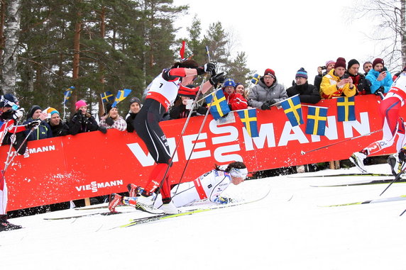 Justyna Kowalczyk podcina Charlotte Kallę