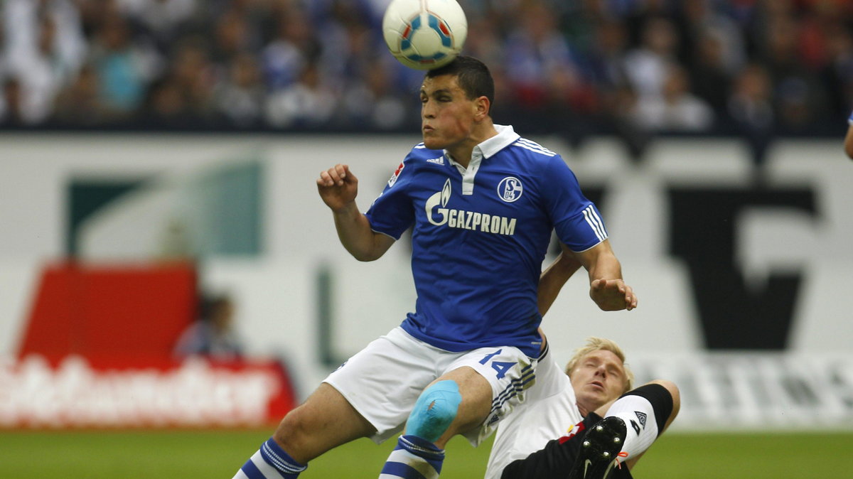 Kyriakos Papadopoulos (L)