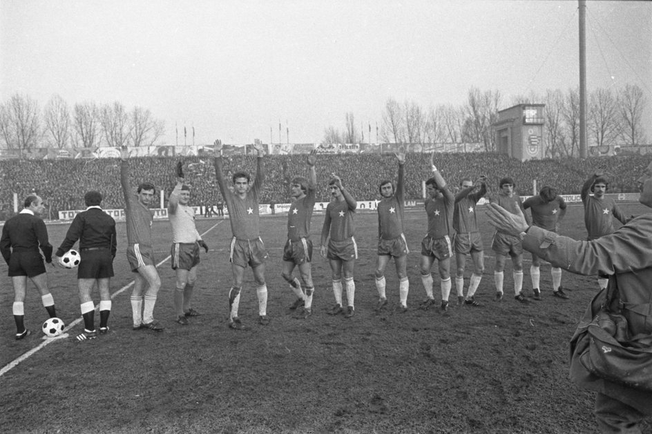 Piłkarze Wisły Kraków w 1978 r. Szósty od lewej Marek Motyka