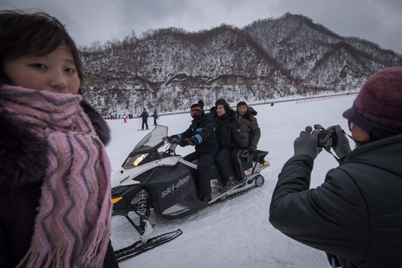 NKOREA-TOURISM-LEISURE-SKI-DIPLOMACY