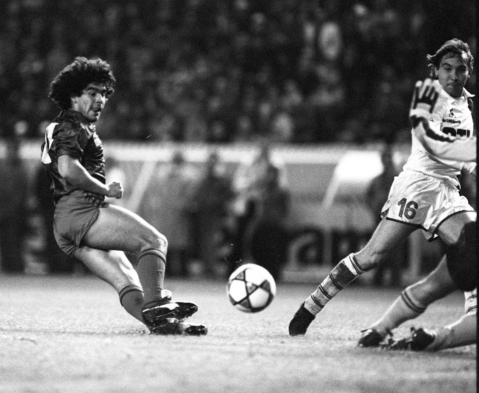 Barcelonę Maradona opuścił tak, jak grał – wyjątkowo efektownie