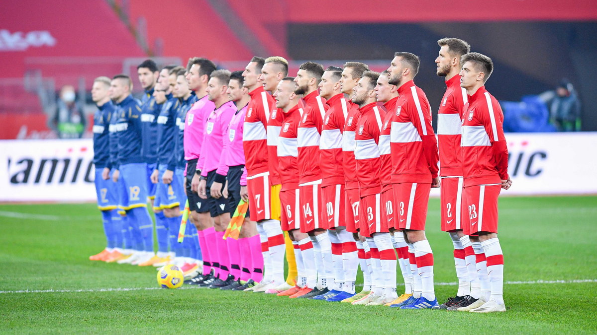 Hymny przed meczem Polska - Ukraina