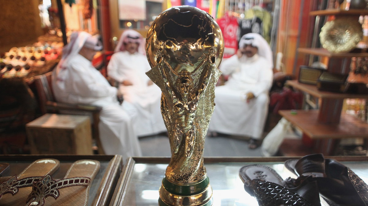 Puchar FIFA i katarscy szejkowie w tle