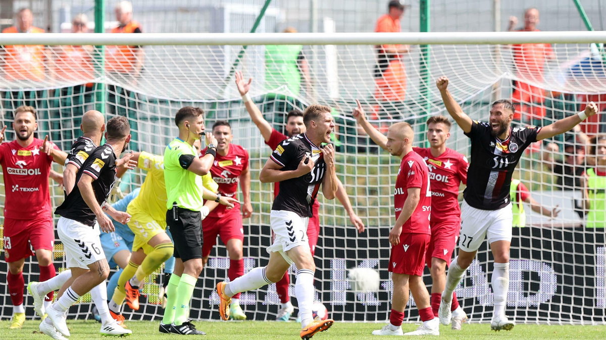 Pilka nozna. Fortuna I liga. Polonia Warszawa - Wisla Krakow. 30.07.2023